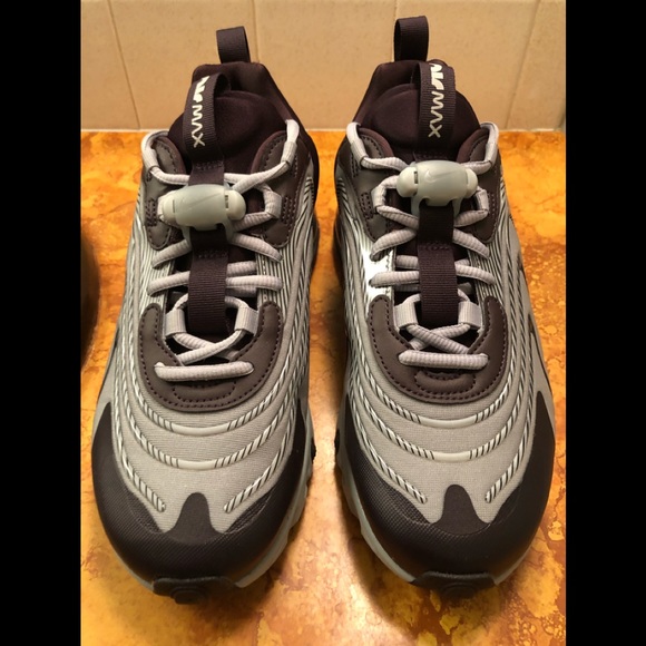 air max 270 react burgundy